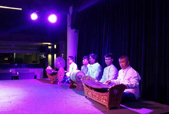 Baan Ram Thai บ้านรำไทย